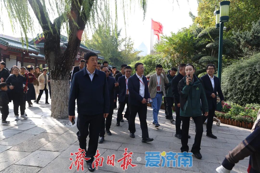 儒商齐鲁行丨智能制造与泉水文化交融嘉宾走进“活力高新”(图2)